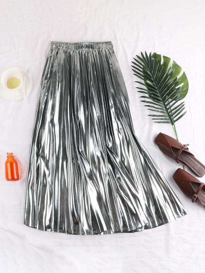 Metallic Reflective Fabric Midi Pleated Skirt