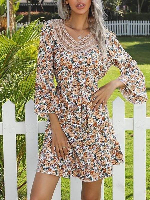 Bell Sleeve V Neck Stitching Lace Floral Dress - Midi Dresses - INS | Online Fashion Free Shipping Clothing, Dresses, Tops, Shoes - 22/03/2021 - AMZ - Apricot