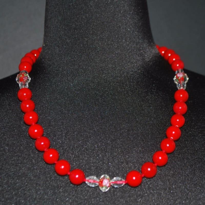 Red Shell Pearls Bead Crystal Ascent Necklace.